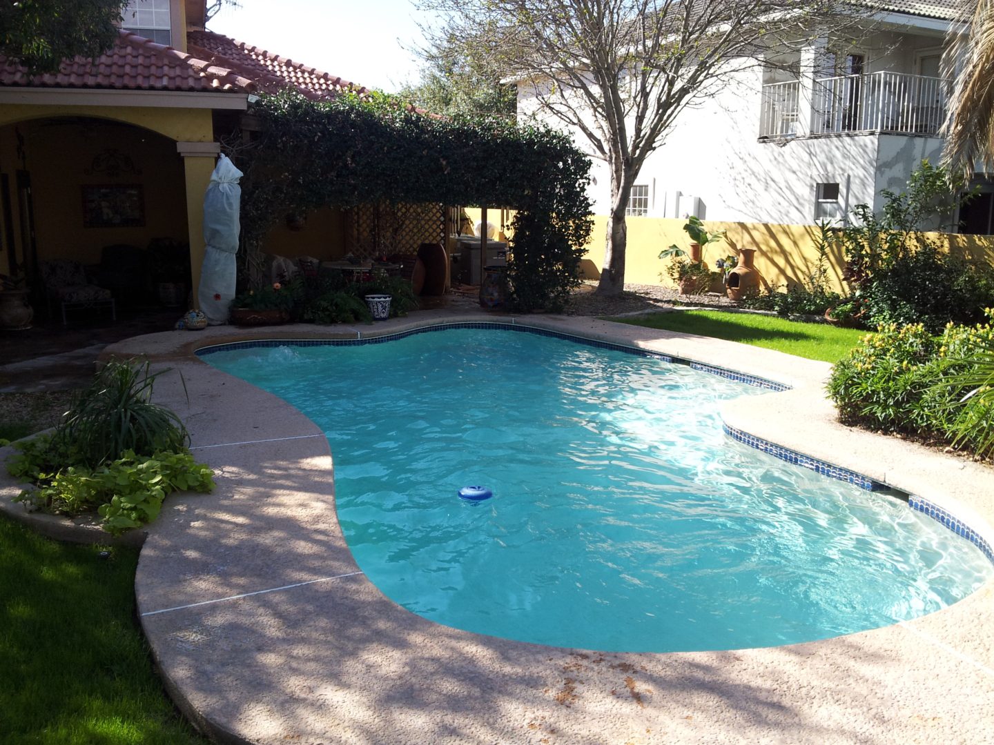Side view of a designed pool, small pool